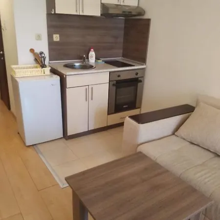 Nessebur, South Beach, Private Studio, Larisa Appartement Nessebar